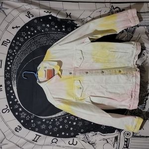 Levi's Vintage Fit Trucker Jacket